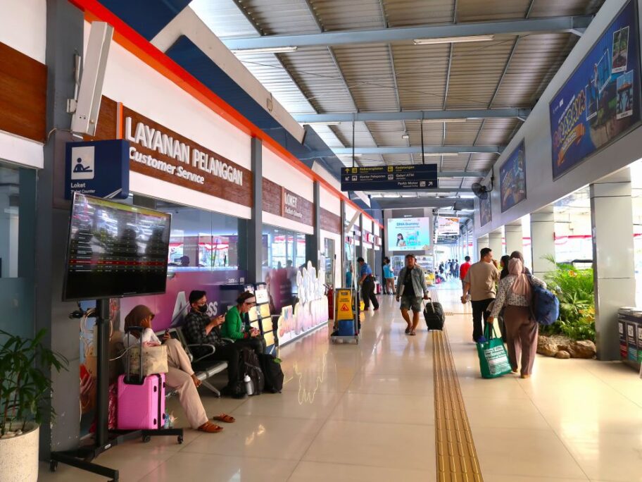 パサール・トゥリ駅
