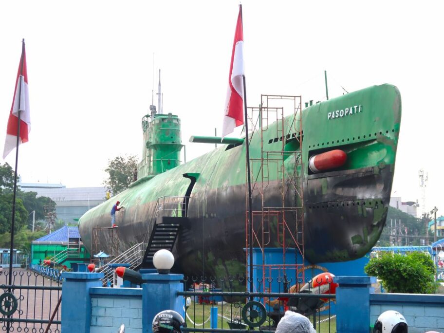 潜水艦博物館