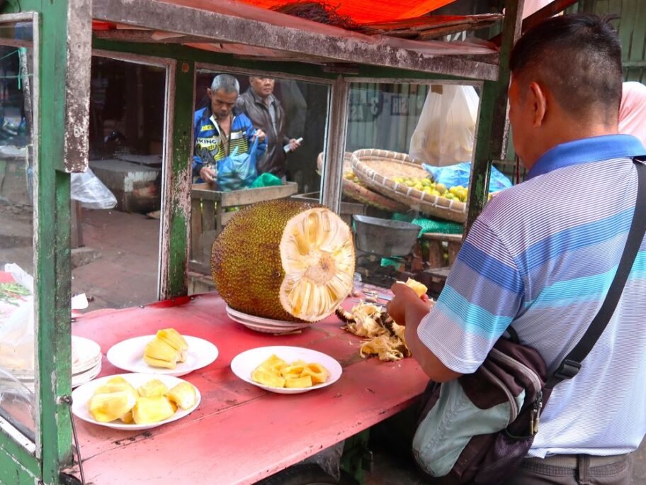 ジャックフルーツ解体